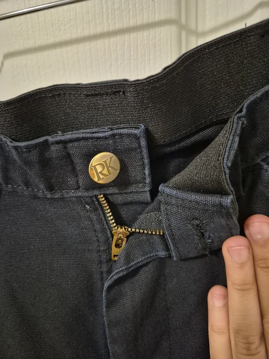 Black Men's Cargo Pants with Utility Pockets - Picture 4 of 6